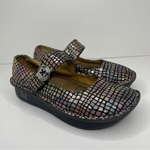 Alegria Women’s EU36 US 5-5.5 Mary Jane Comfort Nursing Shoes Rainbow Metallic